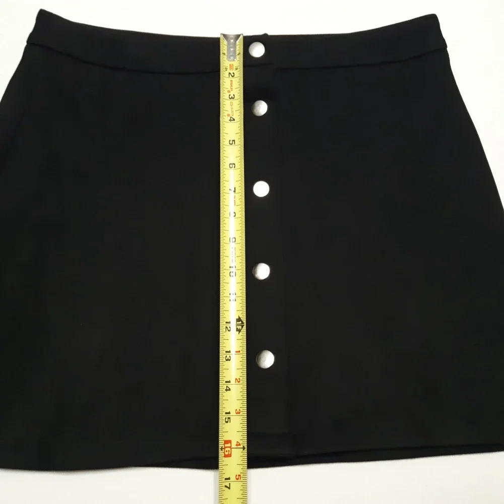 Missguided Mini Skirt Womens‎ 12 Black Button Front A-Line Minimalist Stretch